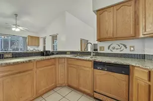 340 E Savoy St, Lecanto, FL 34461 - Photo 19