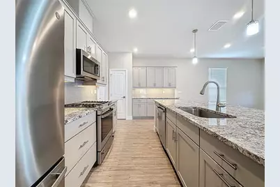 651 Conservation Boulevard, Groveland, FL 34736 - Photo 13