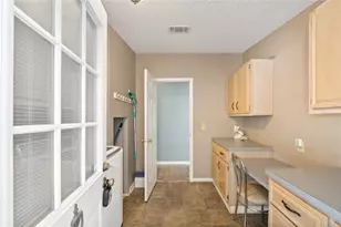 1717 Lilly Ln, The Villages, FL 32159 - Photo 7