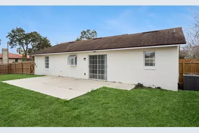 11045 Pine Street, Leesburg, FL 34788 - Photo 23