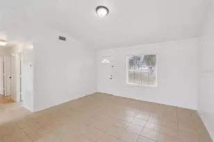 11045 Pine St, Leesburg, FL 34788 - Photo 3