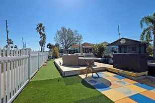 6503 Lonnie Lee Ln, Hudson, FL 34667 - Photo 21