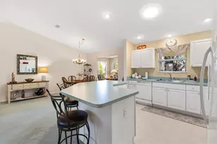 9211 SE 179th Osage Pl, The Villages, FL 32162 - Photo 13