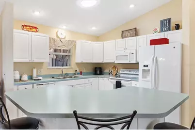 9211 SE 179th Osage Place, The Villages, FL 32162 - Photo 11