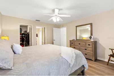 9211 SE 179th Osage Place, The Villages, FL 32162 - Photo 11