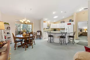 9211 SE 179th Osage Pl, The Villages, FL 32162 - Photo 9