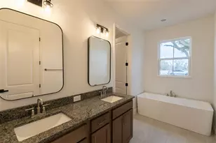 726 Sloans Ridge Rd, Groveland, FL 34736 - Photo 13