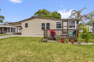 1229 Dustin Dr, The Villages, FL 32159 - Photo 3