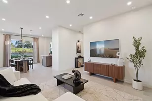 323 Skyfield Ct, Lady Lake, FL 32159 - Photo 13