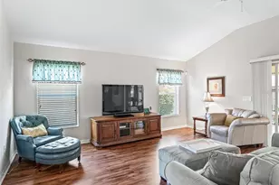 1175 Kinsley St, The Villages, FL 32162 - Photo 15