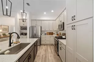 1661 VanBeck Cir, The Villages, FL 34762 - Photo 15