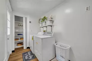 2101 E Warm Springs Ave, Coleman, FL 33521 - Photo 25