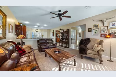 110 W Minnehaha Avenue, Clermont, FL 34711 - Photo 11