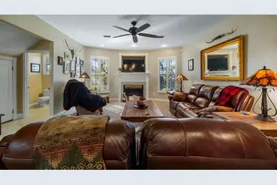 110 W Minnehaha Avenue, Clermont, FL 34711 - Photo 13