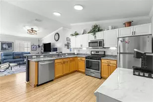 1660 Orr Terrace, The Villages, FL 32162 - Photo 11