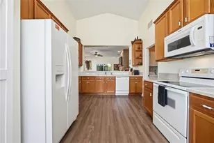 5135 Indian Ocean Loop, Tavares, FL 32778 - Photo 7