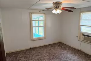 1710 NW 29th Rd, Lake Panasoffkee, FL 33538 - Photo 5