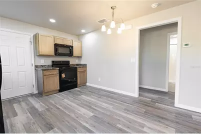 1324 Cottage Circle, Tavares, FL 32778 - Photo 5