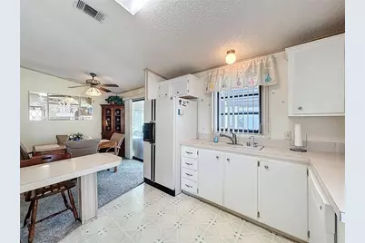 25125 Bellevue, Leesburg, FL 34748 - Photo 7