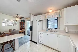 25125 Bellevue, Leesburg, FL 34748 - Photo 7