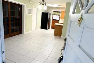606 Jewell St, Fruitland Park, FL 34731 - Photo 5