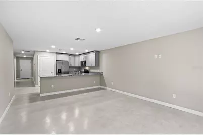 921 E Clifford Avenue, Eustis, FL 32726 - Photo 9