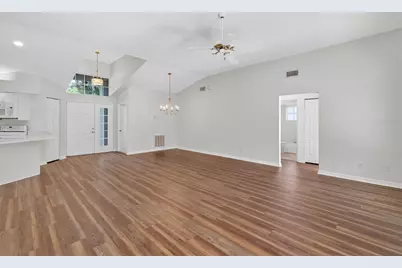 316 Baytree Boulevard, Tavares, FL 32778 - Photo 21