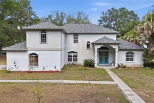 10639 SE Sunset Harbor Rd, Summerfield, FL 34491 - Photo 1