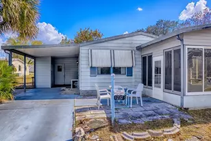 1232 Dustin Dr, Lady Lake, FL 32159 - Photo 3