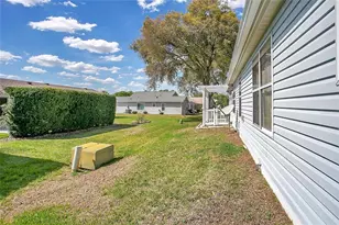 528 Sevilla Pl, Lady Lake, FL 32159 - Photo 27