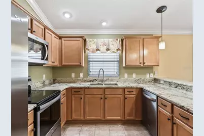 1946 Loadstar Avenue, The Villages, FL 32162 - Photo 9