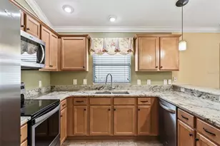 1946 Loadstar Ave, The Villages, FL 32162 - Photo 9