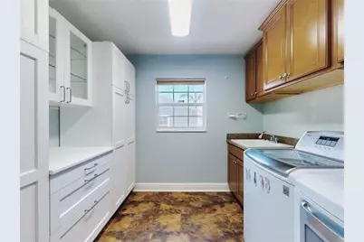 2450 Carriage Hill Way, The Villages, FL 32162 - Photo 15