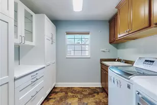 2450 Carriage Hill Way, The Villages, FL 32162 - Photo 15