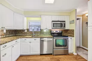 5 Gallinule Ct, Fruitland Park, FL 34731 - Photo 11