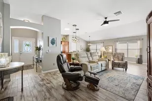 1947 Tranquility Ln, The Villages, FL 32162 - Photo 5