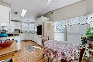 3016 Manatee Rd, Tavares, FL 32778 - Photo 11