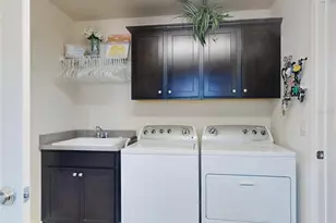 3130 Vandenberg Ct, The Villages, FL 32163 - Photo 17