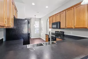 12829 Scout Ct, Grand Island, FL 32735 - Photo 11