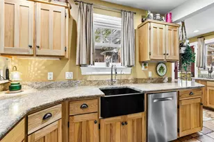 976 Fairview Ave, Mount Dora, FL 32757 - Photo 11