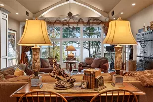 976 Fairview Ave, Mount Dora, FL 32757 - Photo 3