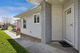 21617 Queen Elizabeth Ct, Leesburg, FL 34748 - Photo 5