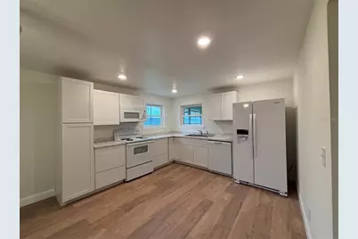 912 Lake Jessie Drive, Winter Haven, FL 33881 - Photo 11