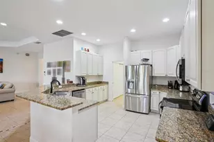 10144 Lake Miona Way, Oxford, FL 34484 - Photo 9