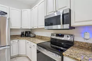 10144 Lake Miona Way, Oxford, FL 34484 - Photo 15