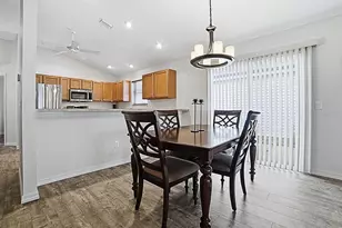 8108 SE 169th Tweedside Loop, The Villages, FL 32162 - Photo 17