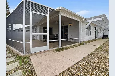 8108 SE 169th Tweedside Loop, The Villages, FL 32162 - Photo 5