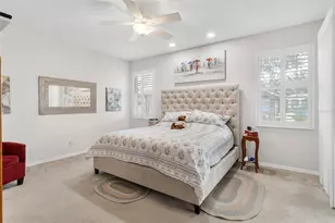 5245 China Sea Dr, Tavares, FL 32778 - Photo 15