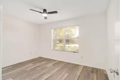 1637 Bluffton Road, The Villages, FL 32162 - Photo 19