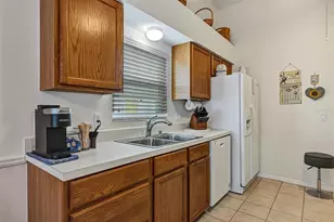 26035 Oakmount Dr, Leesburg, FL 34748 - Photo 15